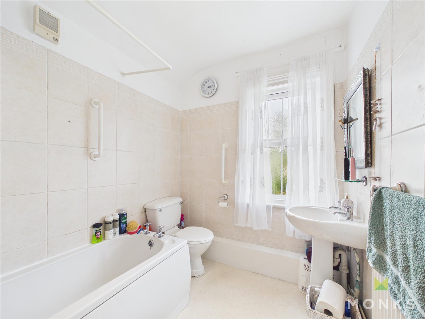 69 Wenlock Road, Shrewsbury, SY2 6JU For Sale